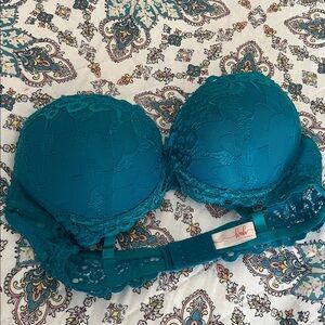 HUSH Lace Underwire Bra in Teal 38C